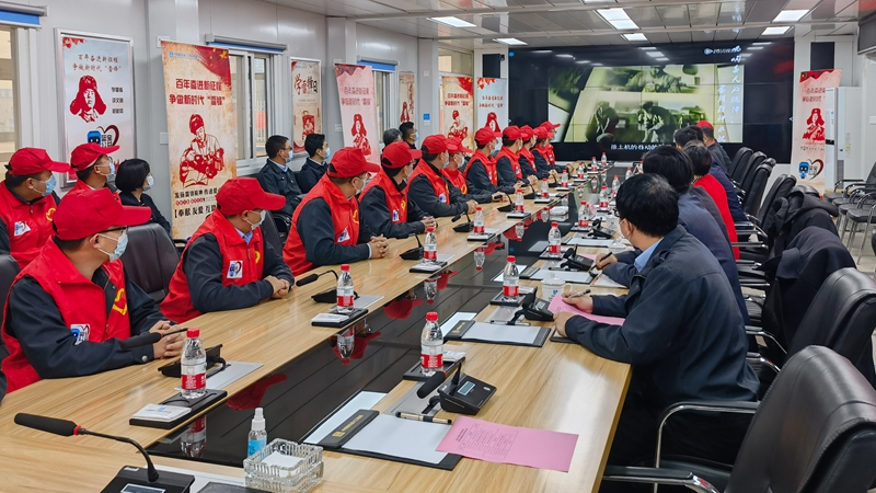 圖集丨弘揚(yáng)雷鋒精神 雄安建設(shè)者開展志愿服務(wù)活動